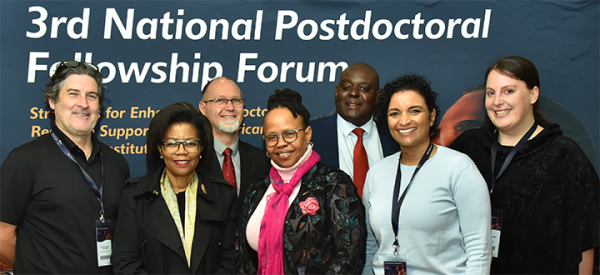 Front row, from left: Prof Puleng LenkaBula, Unisa Principal and Vice-Chancellor, Prof Thenjiwe Meyiwa, Vice-Principal of Research, Postgraduate Studies, Innovation and Commercialisation, and Mandy Jampies, Senior Officer, Postdoctoral Fellow Co-ordinator, Research Development, University of the Free State Back row, from left: Dr François van Schalkwyk, Academic Researcher from the University of Stellenbosch, Prof Les Labuschagne, Executive Director of Research, Innovation and Commercialisation, Harry Bopape, Director of Research Support, and Shanna Nienaber, Programme Manager: Water Research, Development and Innovation (RDI) Roadmap, Water Research Commission (WRC)